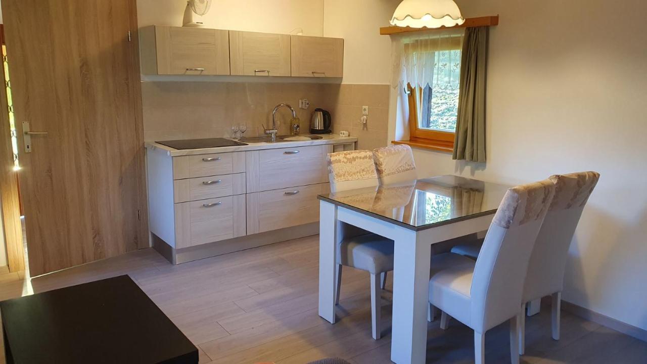 Villa Hiska Ob Gozdu à Polzela Extérieur photo